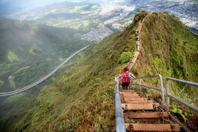 People walking down trial in O'ahu