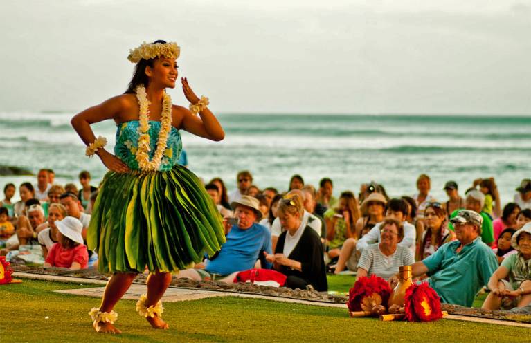 hula dancer