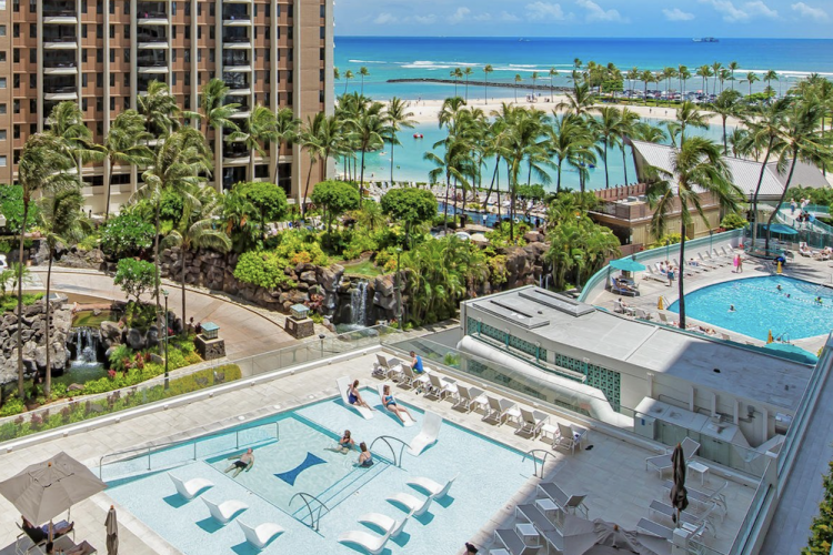 pool view marina hawaii